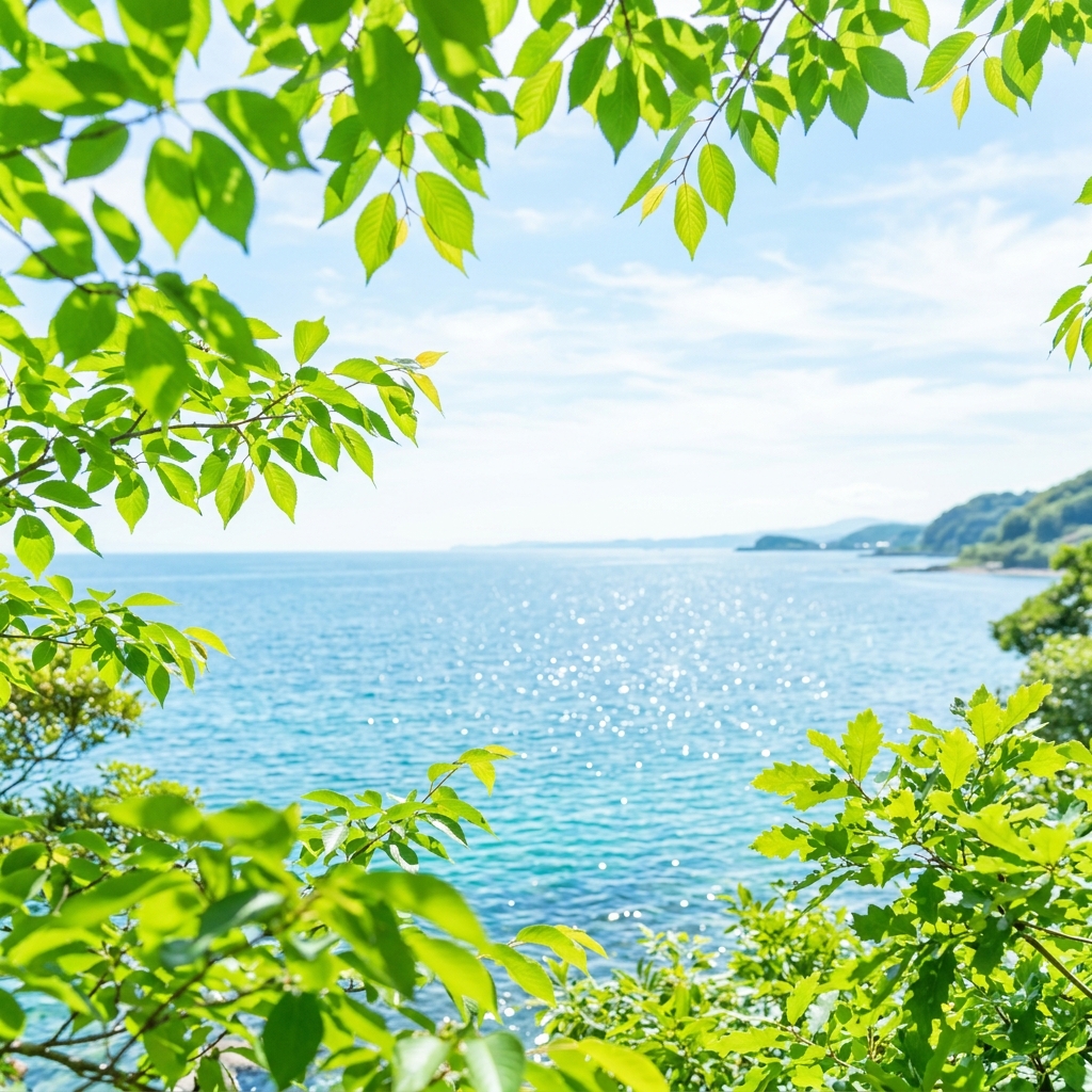 海が見える木漏れ日の風景